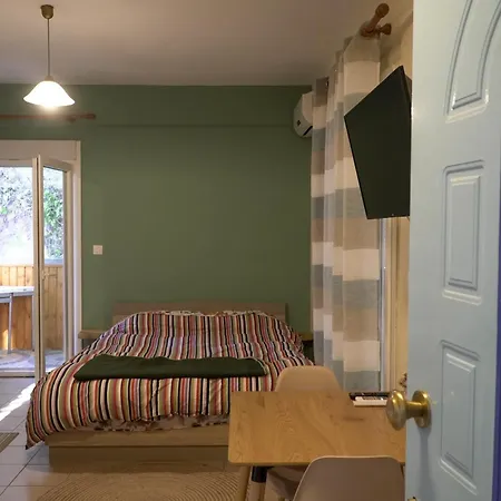 Xara' S Apartment